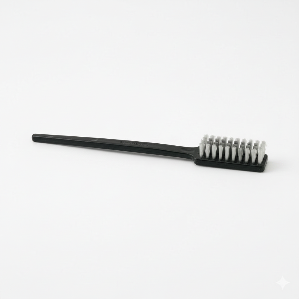 Brosse nettoyage groupe infuseur machine expresso - fond blanc